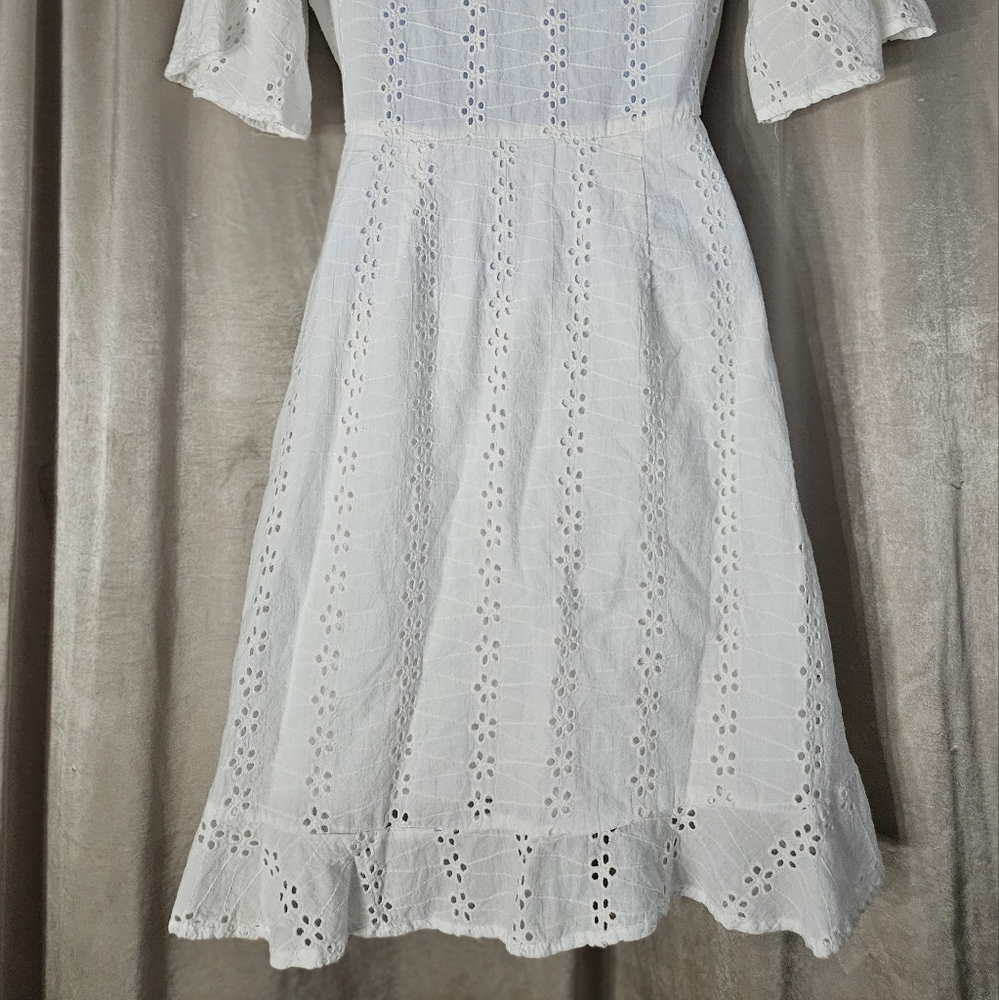 NWOT Japna white eyelet lace wrap dress Womens Medium - Picture 6 of 10